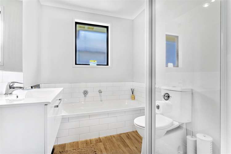 32 Te Hare Piahana Way Papamoa_12