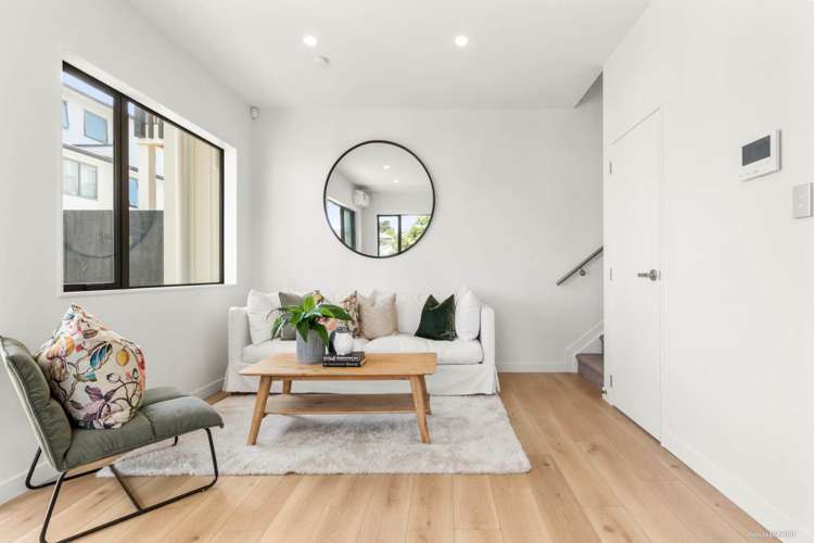 2/57 Kervil Avenue Te Atatu Peninsula_8