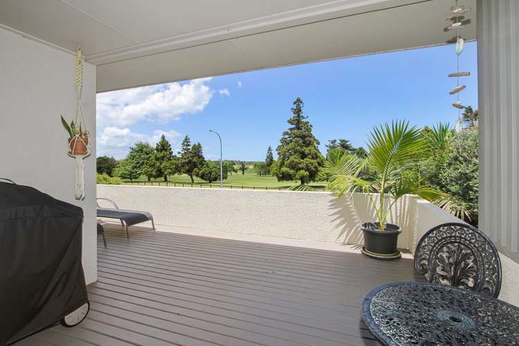 27 Stella Drive Clarks Beach_47