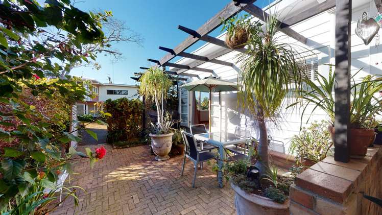 65 Tirimoana Road Te Atatu South_7