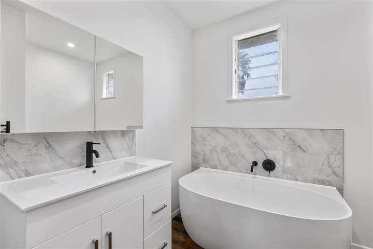 70b Colwill Road Massey_14