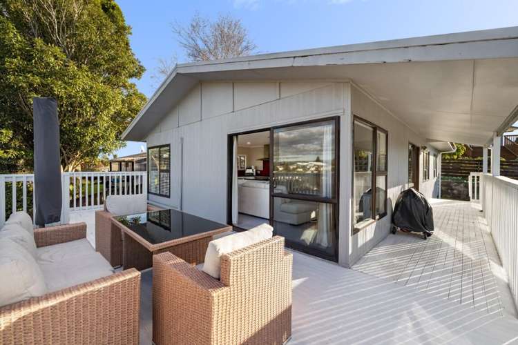 98 Coopers Road Gate Pa_12