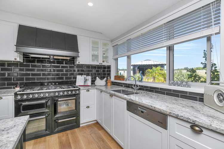 19 Kauri Grove Drive Kumeu_0