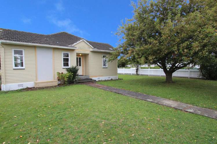 14 Victoria Street Pahiatua_8