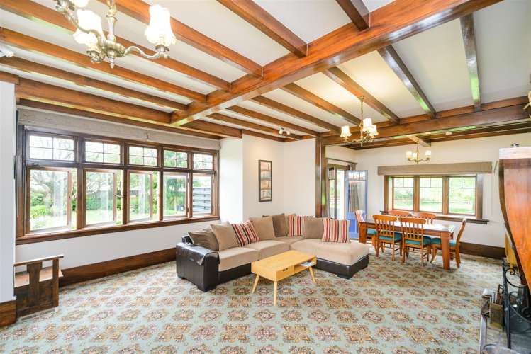 27 High Street Bulls_8