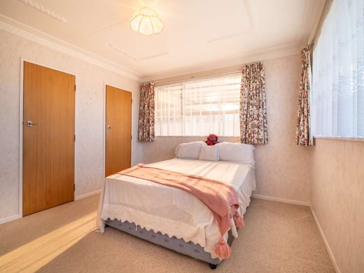 11c Baker Street Caversham_11