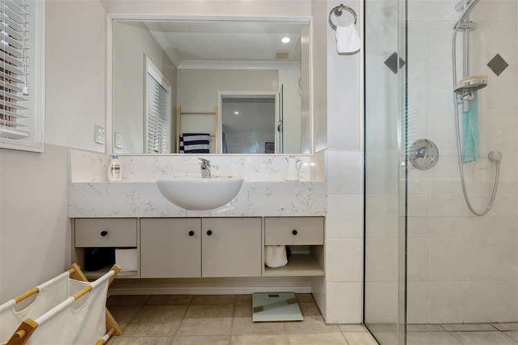 2/1328 Pukuatua Street Rotorua Central_11