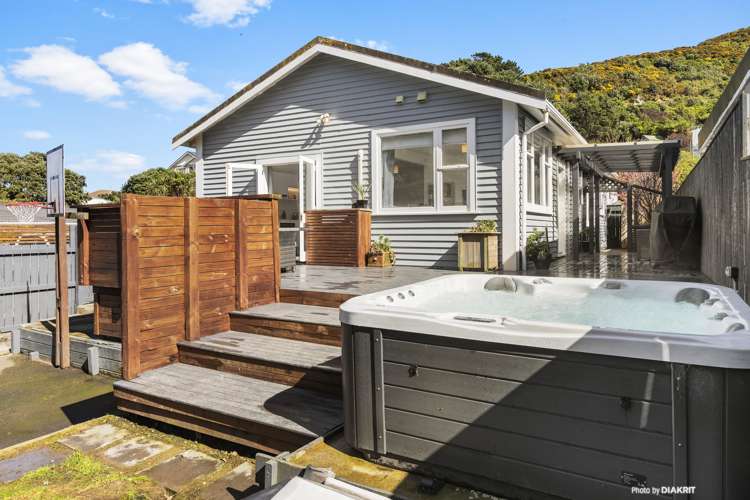 86 Happy Valley Road Owhiro Bay_4