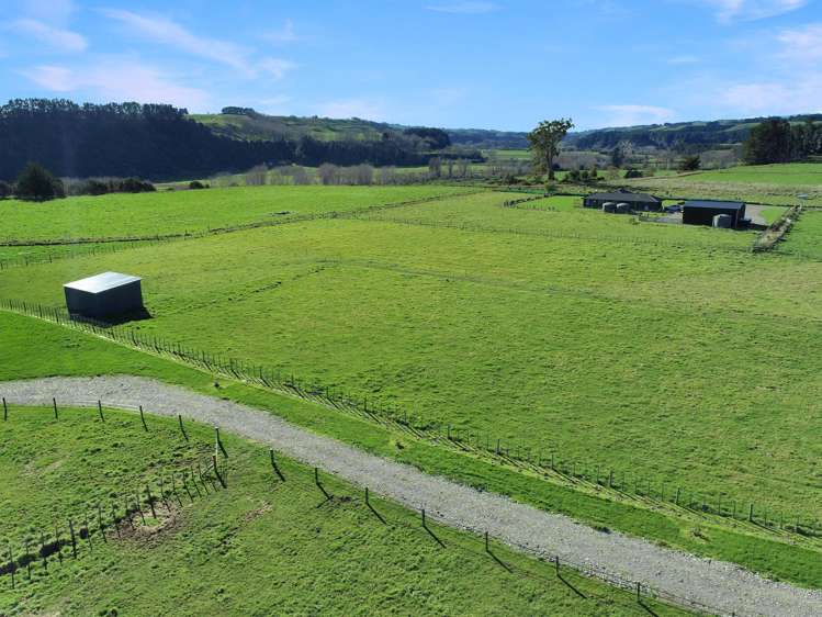 161 Te Awa Road Pohangina_1