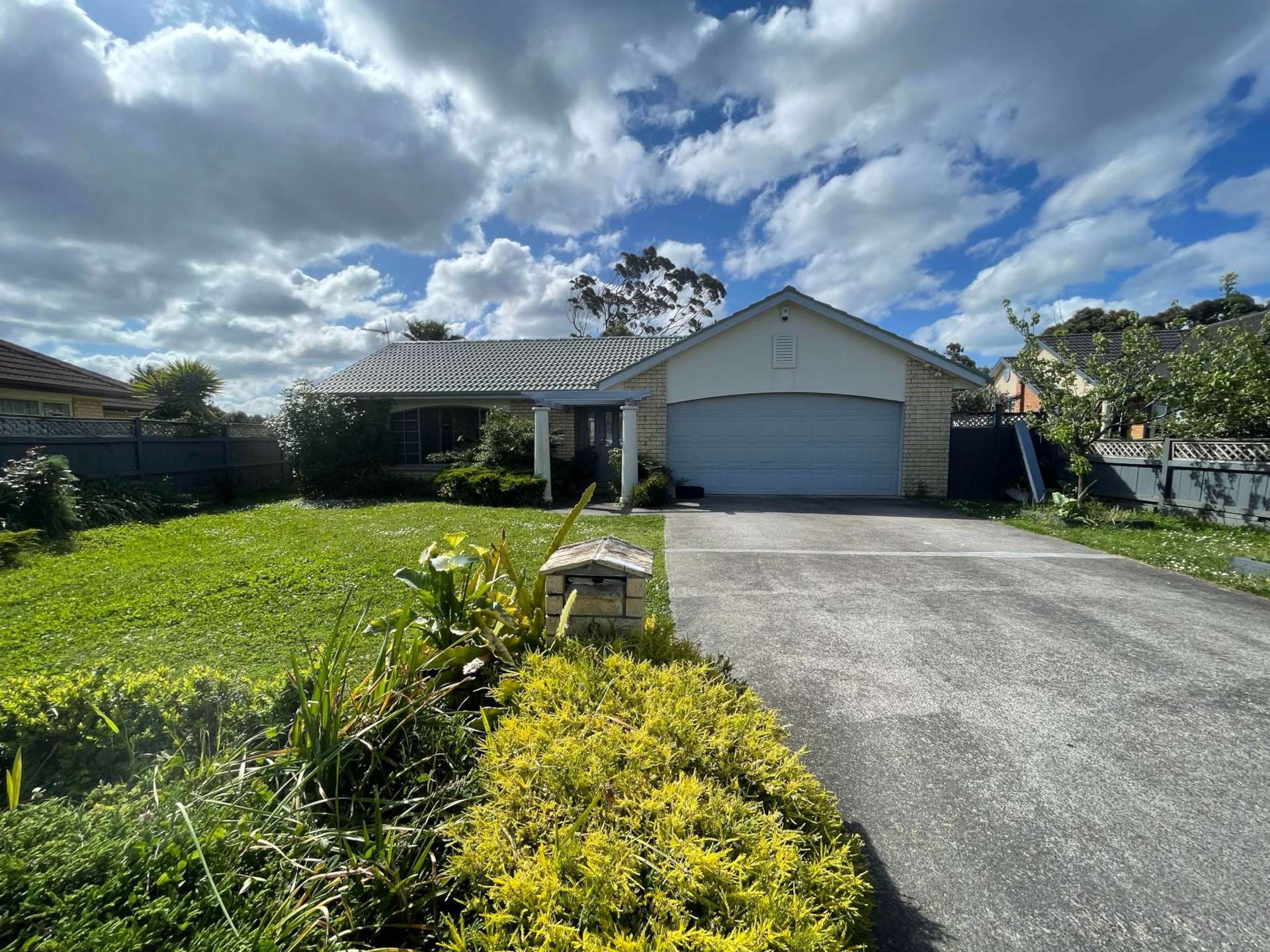 8 Atworth Way Burswood_0