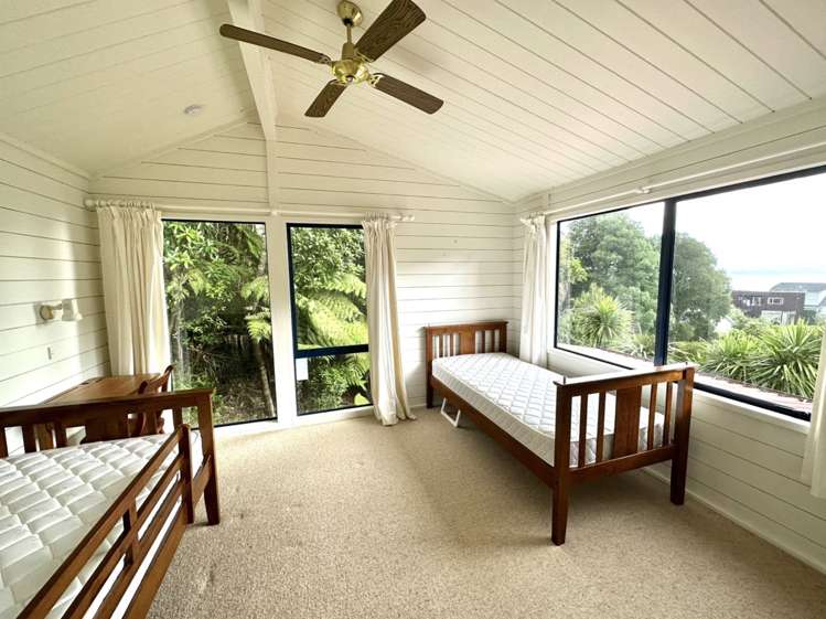 98 Hadfield Street Beach Haven_8