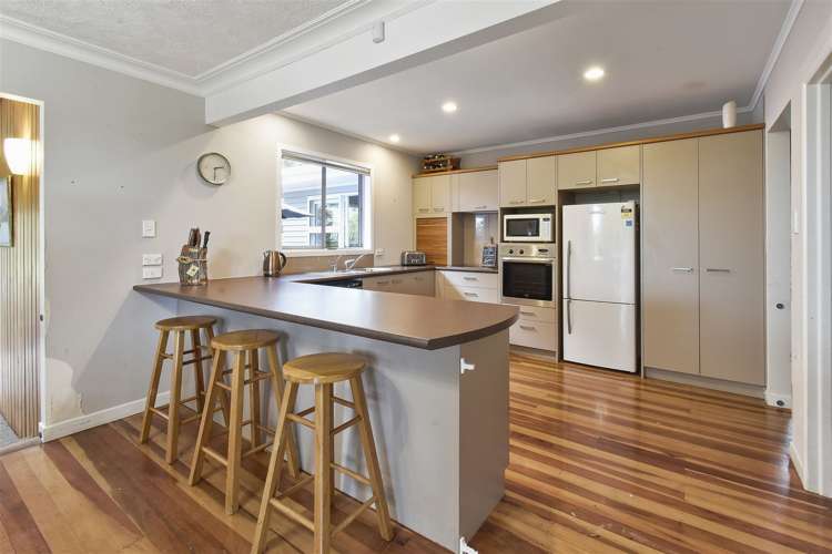 13 Mareretu Avenue Patumahoe_3