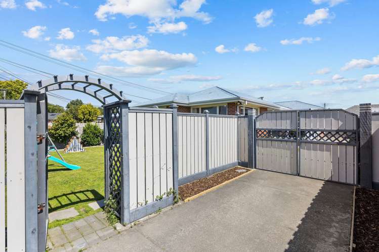 10 Barclay Place Burwood_23