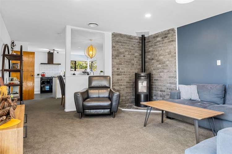 12 Dunbarton Street Redwood_5