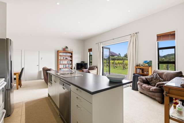 26 Riverpark Drive Kuratau_2