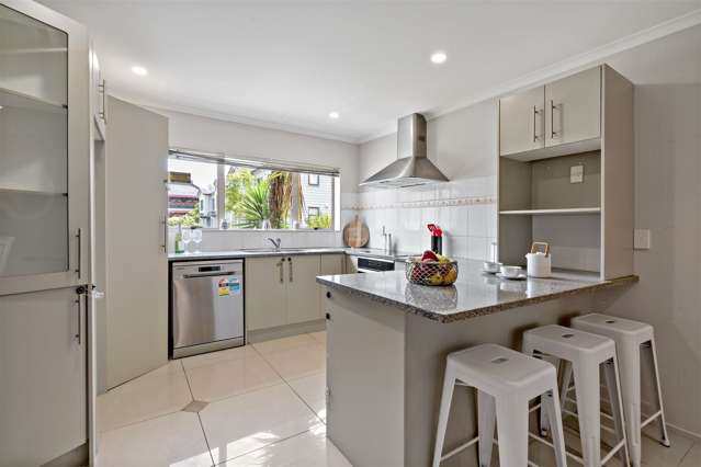 13 Bushpark Place Flat Bush_1