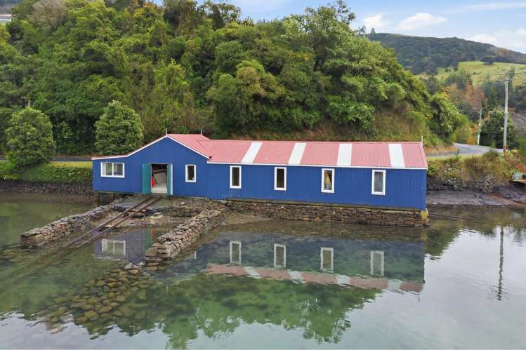 2 Boat Shed Careys Bay_5