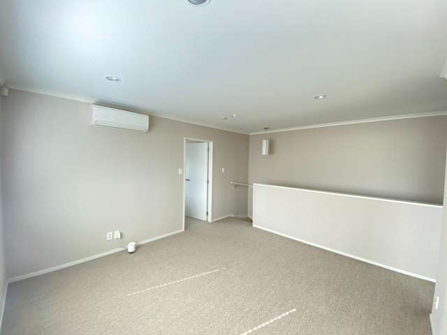 11 Lorenzo Way Flat Bush_3