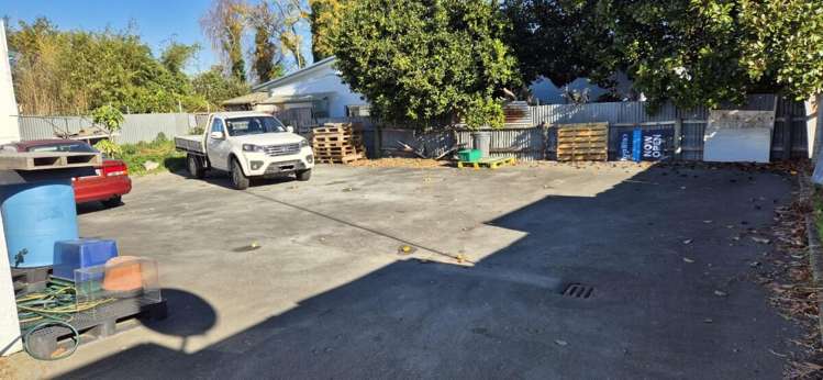 406 Eastbourne Street West Hastings_6