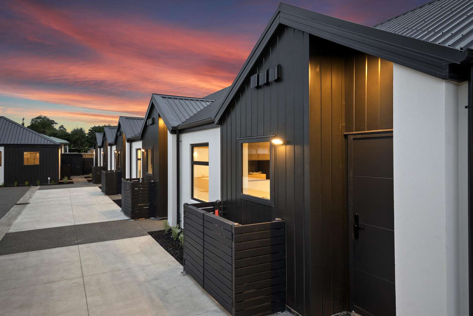 1/75 Randolph Street Woolston_0