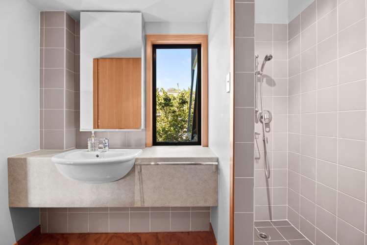 31 Marine View Road Onetangi_19