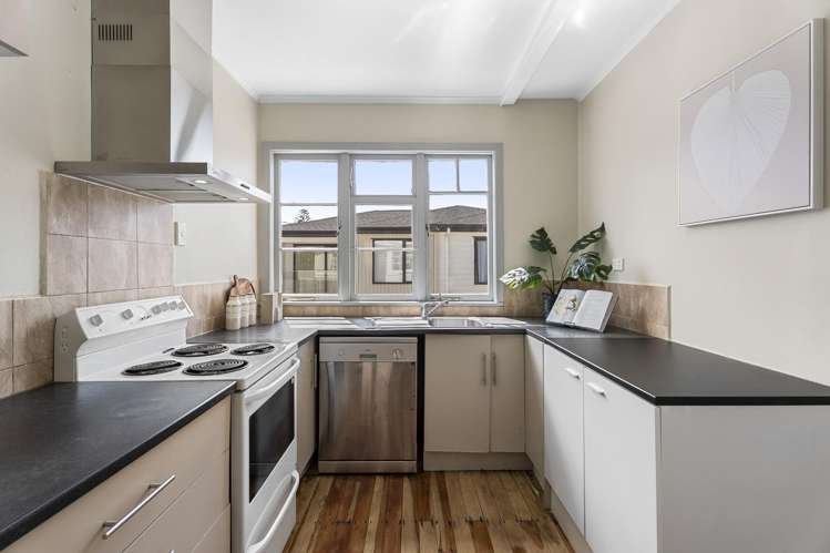 36A Fruitvale Road New Lynn_11