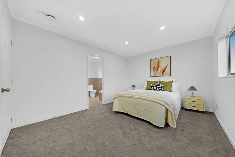 17 Andy Crescent Flat Bush_17