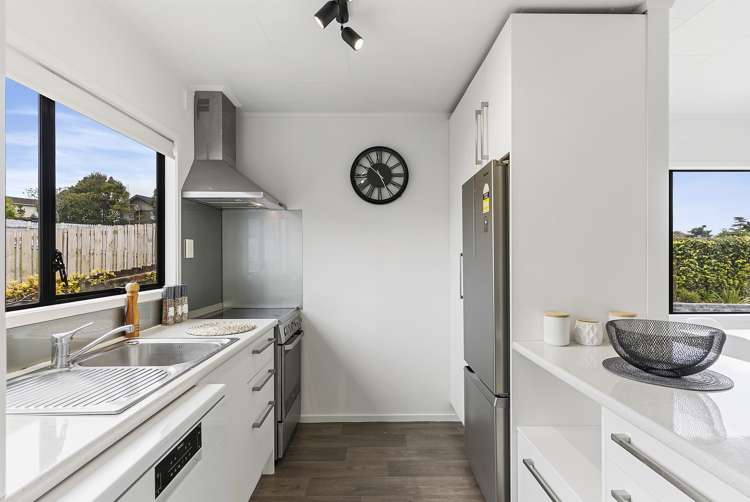 174 Universal Drive Henderson_5