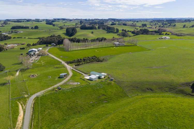 56 Managhs Road Halcombe_16