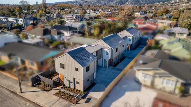 Brand New, Stylish Living