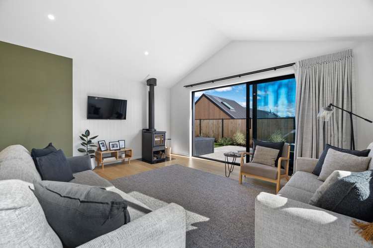 52 Spur Ridge Rise Jacks Point_11