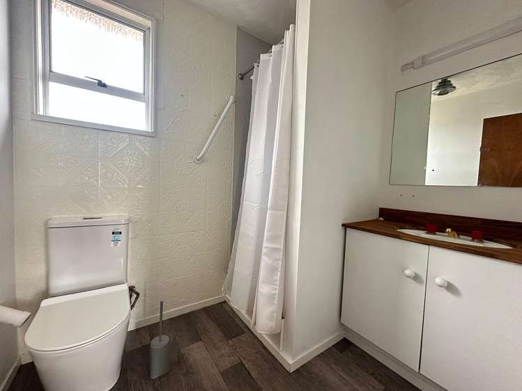 1 Lakewood Drive Burwood_10