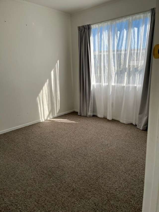 12a Second Avenue 10570_3