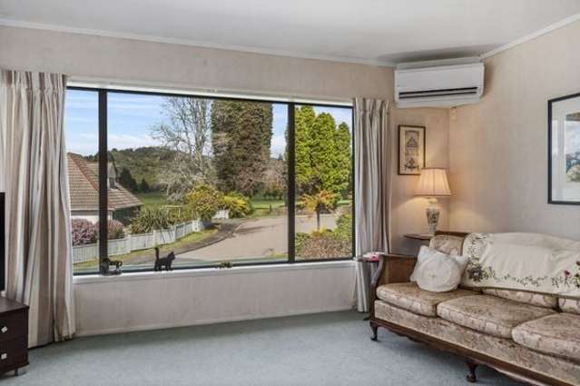 13 Gwendoline Street Glenholme_3