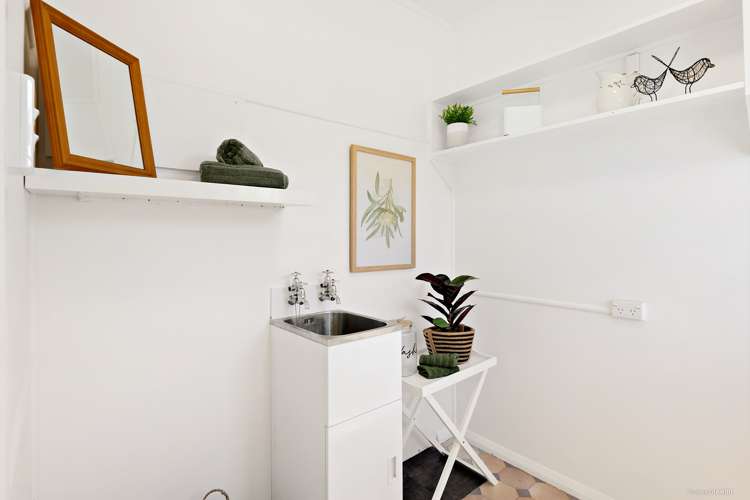 32 Brookfield Street Hamilton East_9