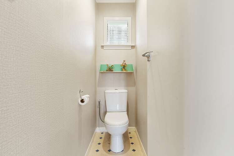 31 Beach Road Pahurehure_8