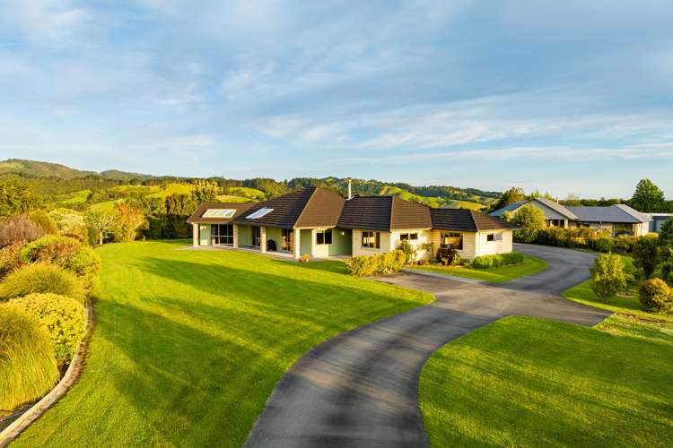 30 Konini Street Parahaki_23