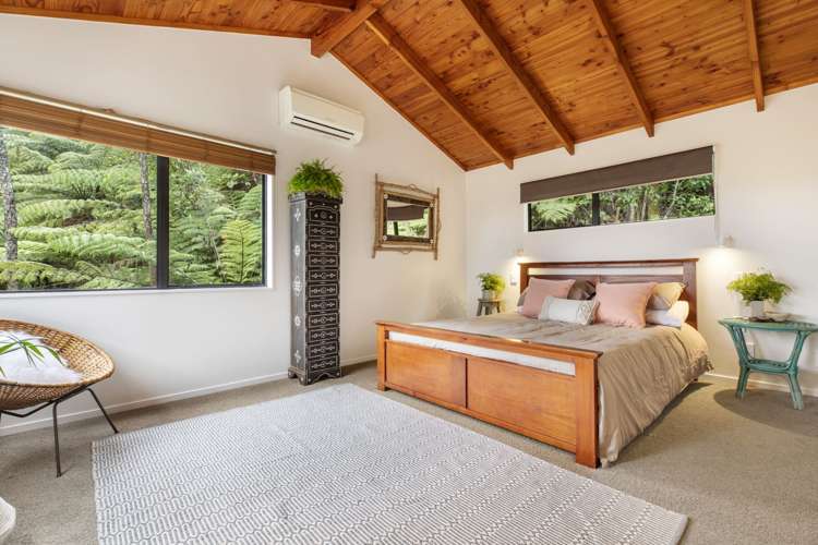 31 Scenic Drive Titirangi_10