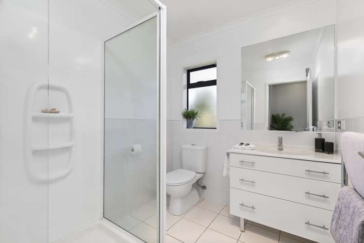 14 Finlayson Place Welcome Bay_10