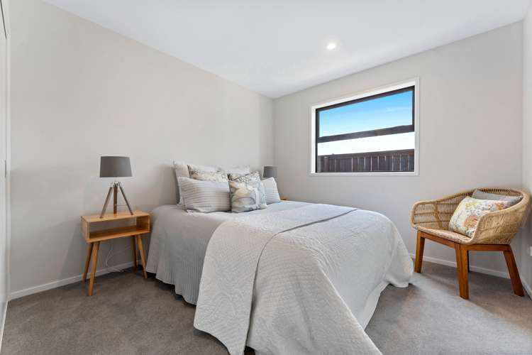 17 Puhitahi Hill Road Paerata_11