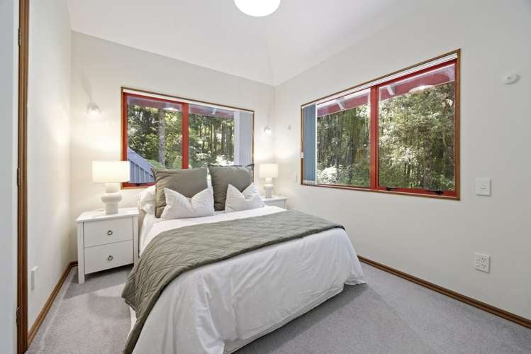 16 Kauri Loop Road Oratia_17