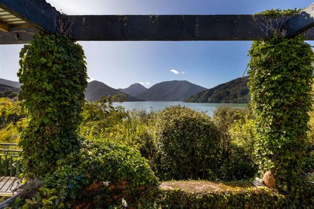 577 Queen Charlotte Drive Havelock_4