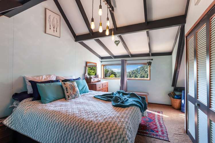 211 Shaw Road Titirangi_12