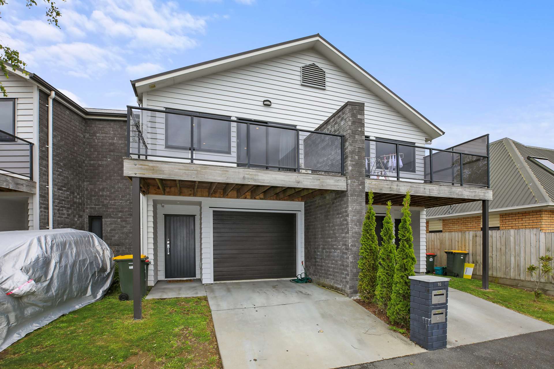 2/16 Jones Crescent Melville_0