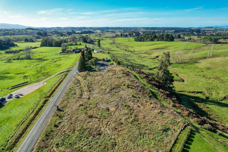 275 Neudorf Road Upper Moutere_11