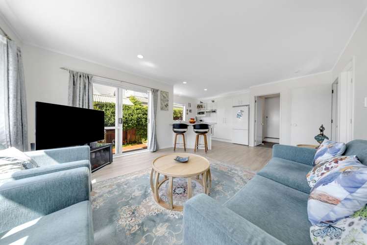 2/47 Orangewood Drive Northpark_13