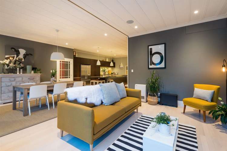 16 Russell Street Stanley Point_5