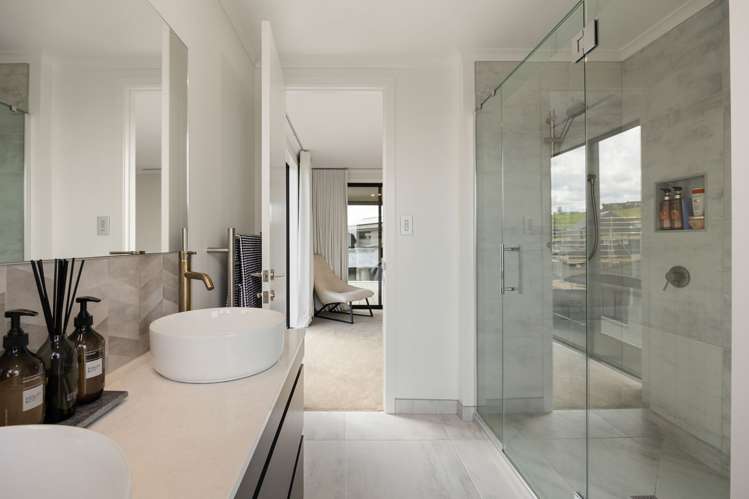 32 Kimbrae Drive Rototuna_16