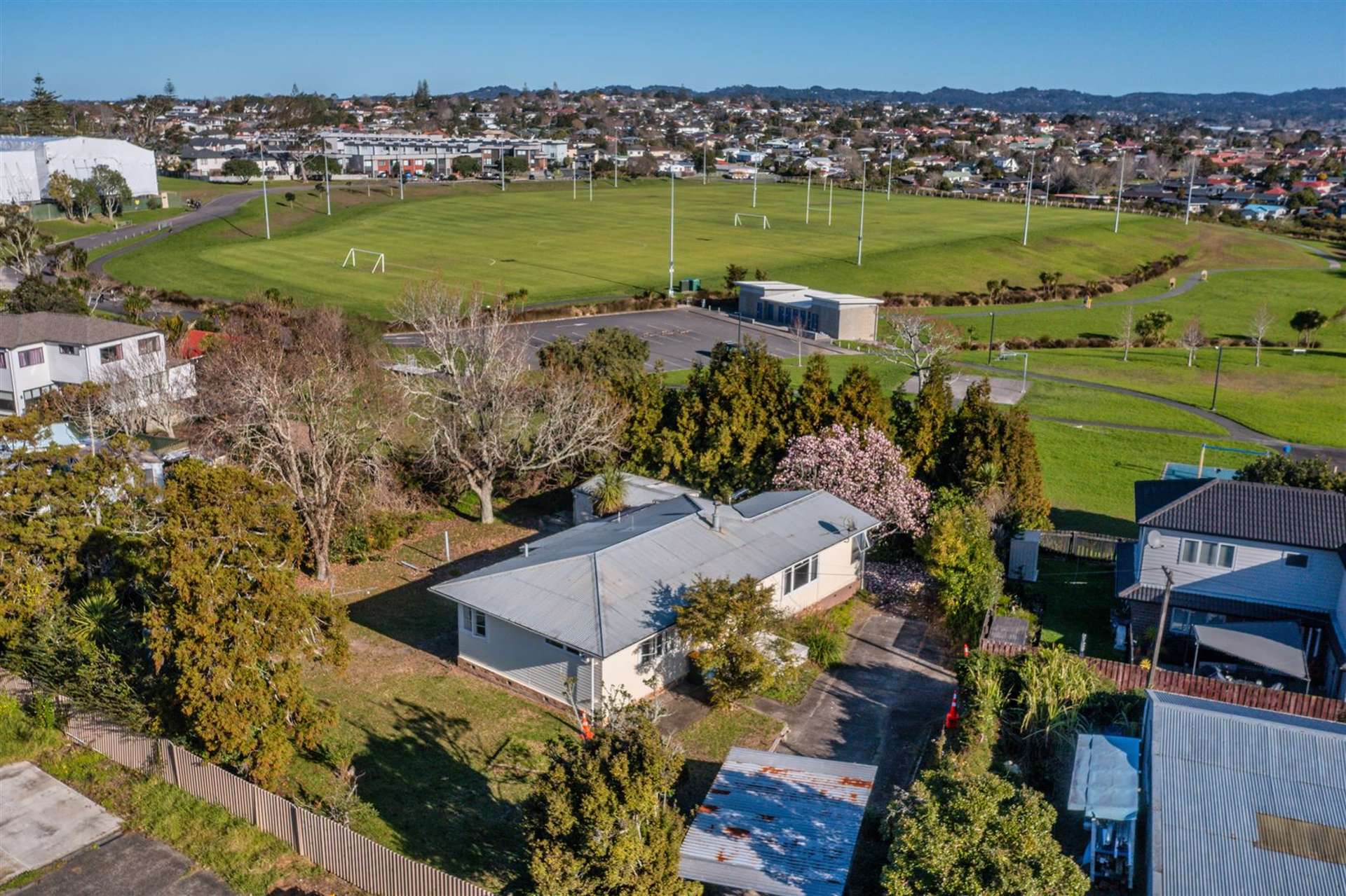 26 Kirrie Avenue Te Atatu South_0