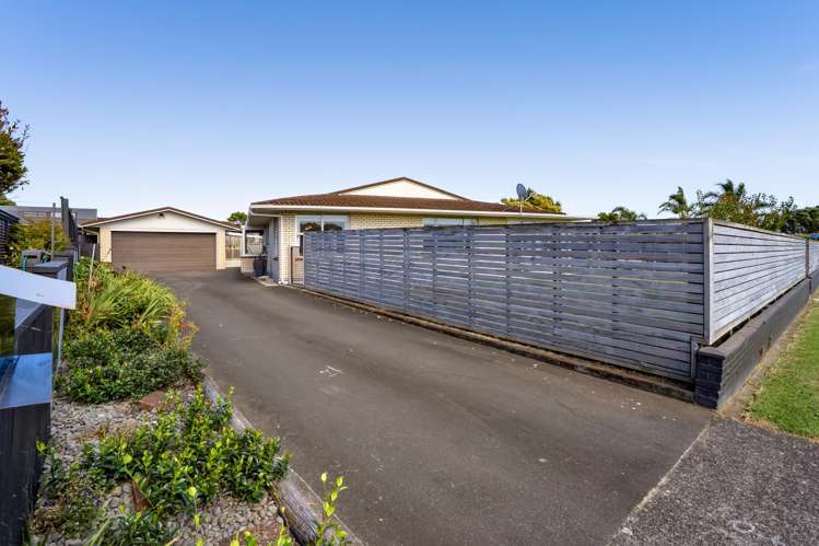 44 Wairau Road Oakura_21
